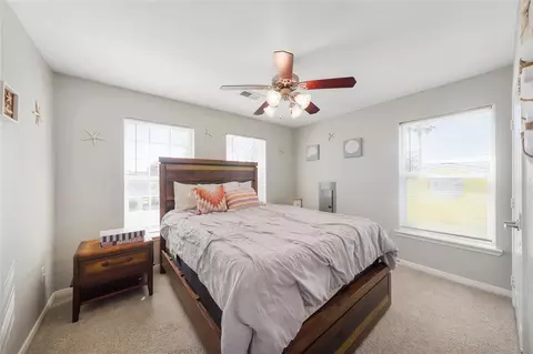 4712 Avenue K, Galveston, TX 77551