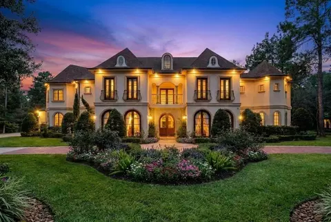403 Greencove St, Houston, TX 77024