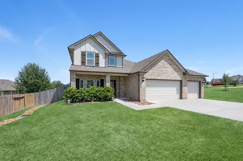 Exterior - 1740 Cindy Ln, Conroe, TX 77304 photo 2 of 4