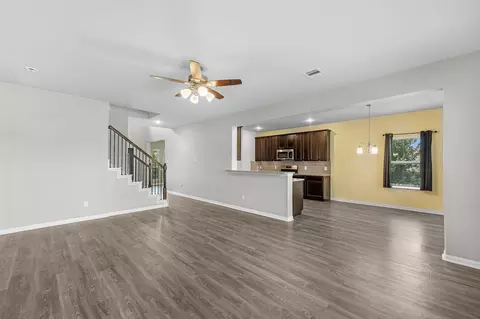 Living - 1740 Cindy Ln, Conroe, TX 77304 photo 3 of 4
