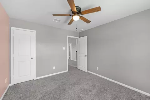 Bedroom - 1740 Cindy Ln, Conroe, TX 77304 photo 4 of 10