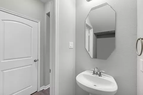 Entry Way - 1740 Cindy Ln, Conroe, TX 77304 photo 1 of 5