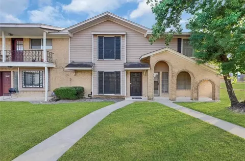 13517 Castilian Dr #1, Houston, TX 77015