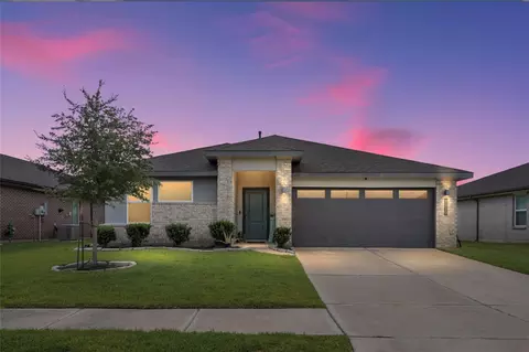 8110 Milam Ln, Rosharon, TX 77583