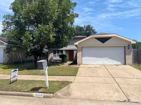 16010 Vista Del Mar Dr, Houston, TX 77083