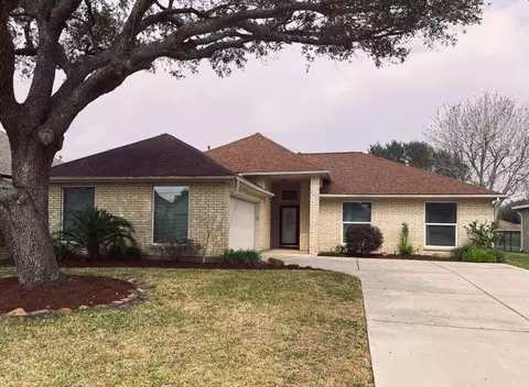 2735 S Peach Hollow Cir, Pearland, TX 77584