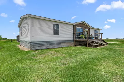 Exterior - 22360 640, Damon, TX 77430 photo 3 of 8