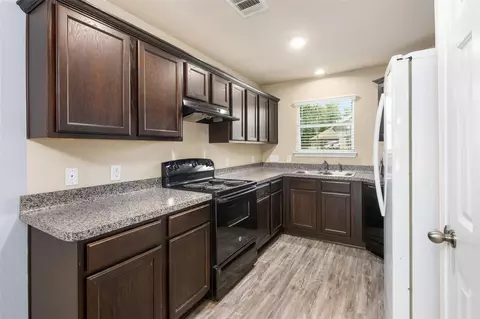 Kitchen - 15302 Kickapoo Trl, Willis, TX 77378 photo 1 of 1