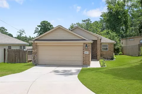 Exterior - 15302 Kickapoo Trl, Willis, TX 77378 photo 4 of 5