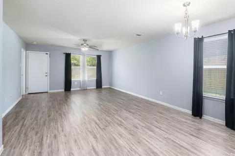 Living - 15302 Kickapoo Trl, Willis, TX 77378 photo 4 of 4