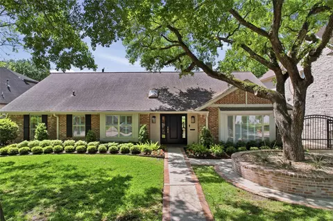 619 Attingham Dr, Houston, TX 77024