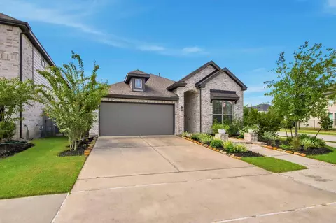 18523 Wolf Mountain Ln, Cypress, TX 77433