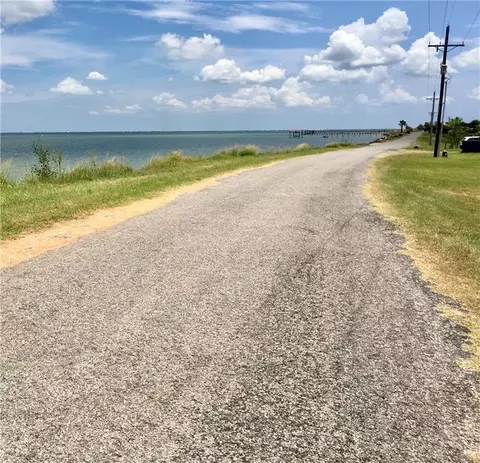 455 Egery Island Rd, Taft, TX 78390 photo 4