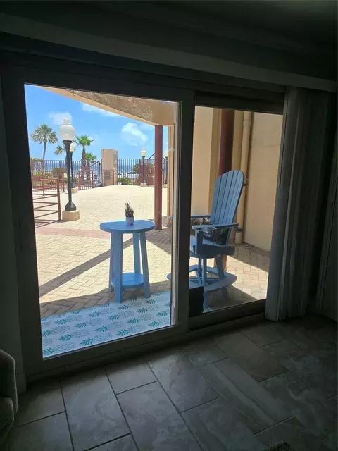 7312 Seawall Blvd #103, Galveston, TX 77551