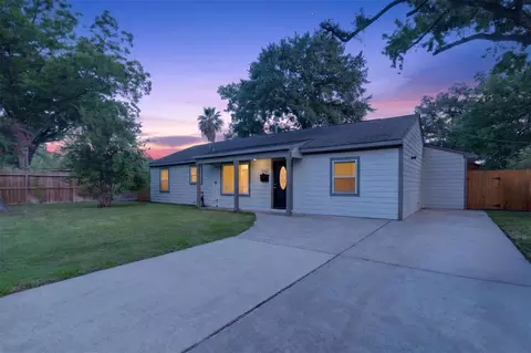 1707 W 43rd St, Houston, TX 77018