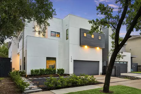 1959 Portsmouth St, Houston, TX 77098