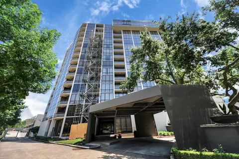 1111 Bering Dr #706, Houston, TX 77057