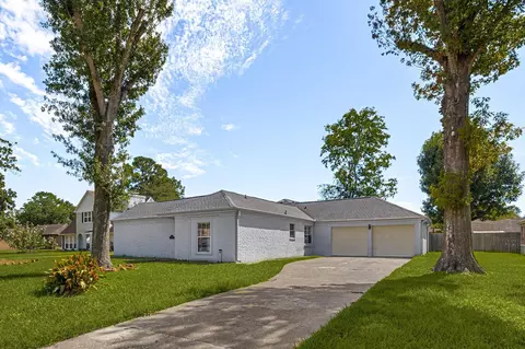12923 Advance Dr, Houston, TX 77065