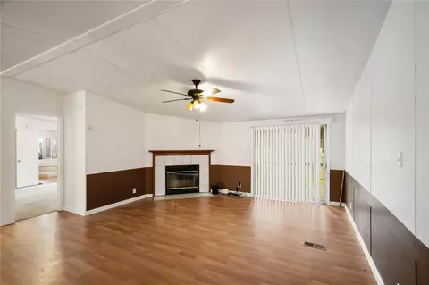 Living - 191 Aquarius Rd, Conroe, TX 77306 photo 2 of 4