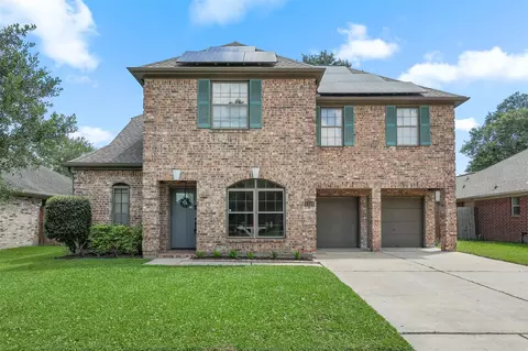1119 Chesterwood Dr, Pearland, TX 77581