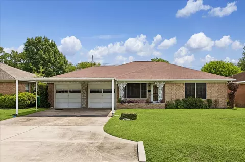 4620 Averill St, Houston, TX 77009