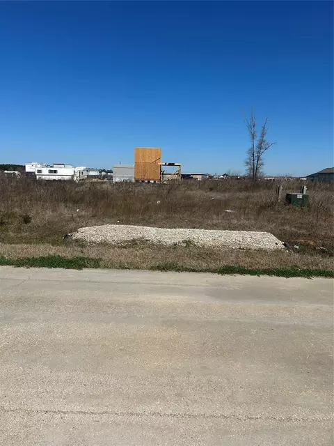 1265 Road 5720, Cleveland, TX 77327