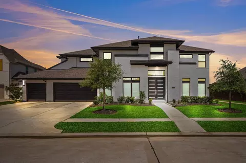 6618 Mirabeau Ln, Katy, TX 77493