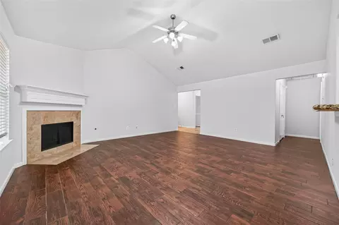 Living - 3 Steep Trail Pl, Conroe, TX 77385 photo 3 of 5