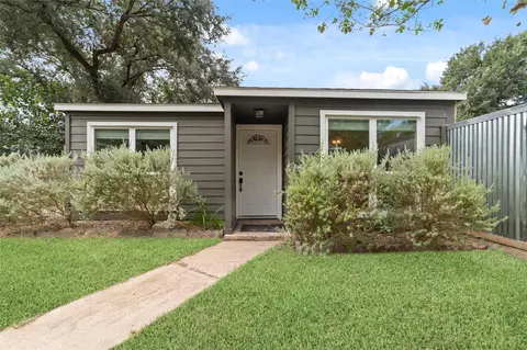 10819 Berry Tree Dr, Houston, TX 77064