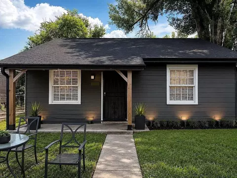 4508 Beggs St, Houston, TX 77009