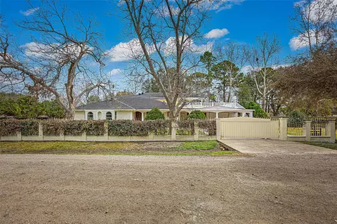 12710 Mcclosky St, Houston, TX 77037