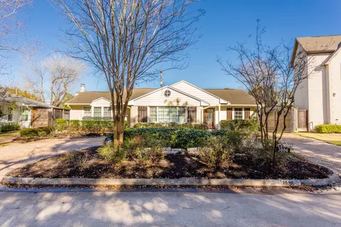 3006 Conway St, Houston, TX 77025
