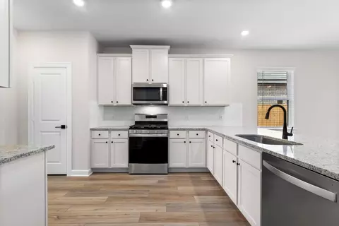 Kitchen - 1126 Campside Dr, Beasley, TX 77417 photo 1 of 2