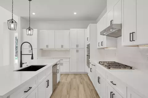 Kitchen - 1650 Opal Trl, Willis, TX 77378 photo 3 of 3