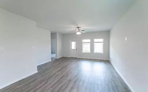 Living - 4326 Maple Root Ln, Pinehurst, TX 77362 photo 1 of 3