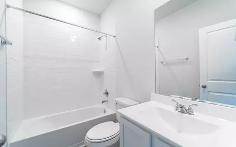 Entry Way - 4326 Maple Root Ln, Pinehurst, TX 77362 photo 1 of 2