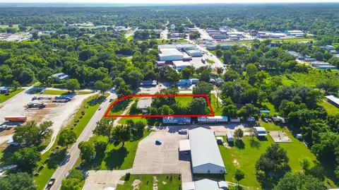109 Emory St, Trinity, TX 75862 photo 3
