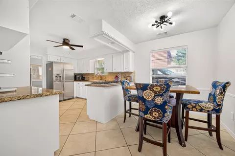 Dining - 17314 Tall Cypress Dr, Spring, TX 77388 photo 5 of 5