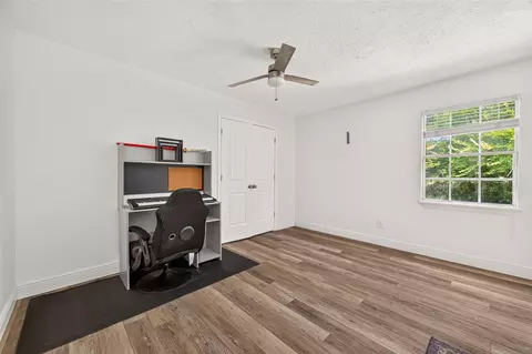 Bedroom - 17314 Tall Cypress Dr, Spring, TX 77388 photo 8 of 9