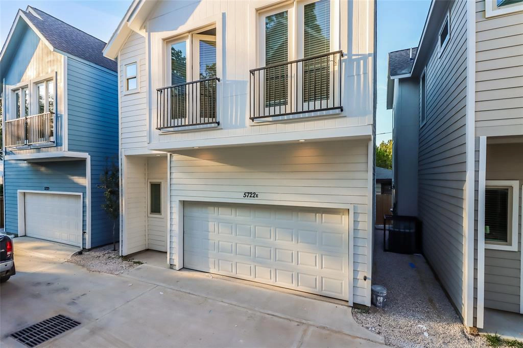 5720 A Beall St Unit A  