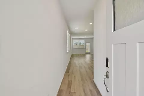 11412 Zenyatta Ln, Houston, TX 77048