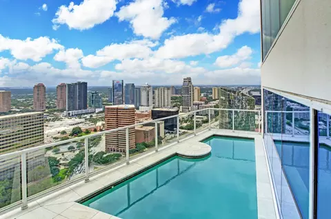 4521 San Felipe St #3201, Houston, TX 77027