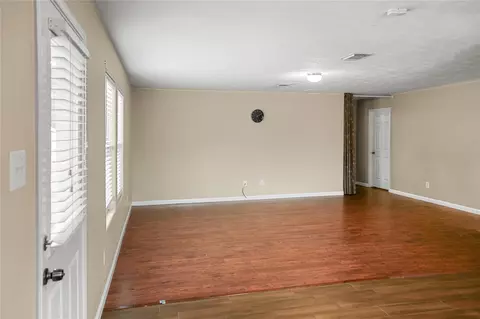 1006 Stillgate Ct, Spring, TX 77373 photo 7