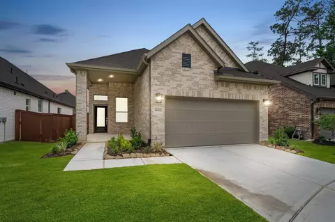 648 Crested Duck Ct, Willis, TX 77318