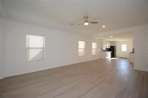 Living - 1319 Winding Willow Dr, Pinehurst, TX 77362 photo 1 of 3