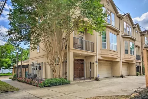 207 Knox St, Houston, TX 77007