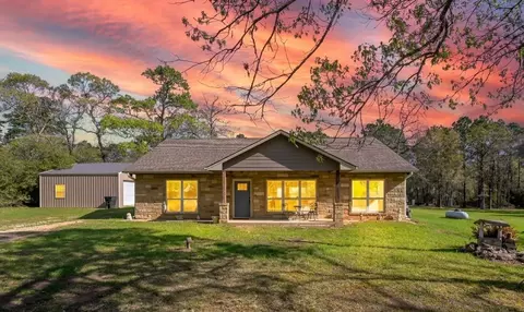 130 Cedar Ct, Magnolia, TX 77355