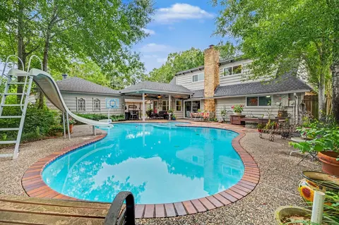4106 Bayou Grove Dr, Seabrook, TX 77586