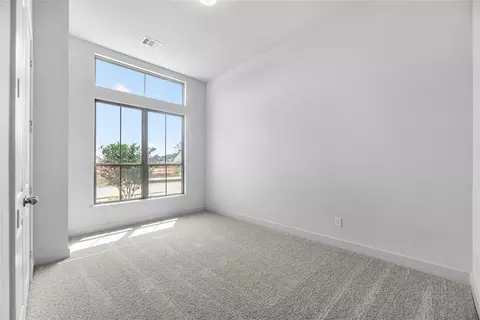 Bedroom - 16423 Cat Ct, Conroe, TX 77302 photo 2 of 4