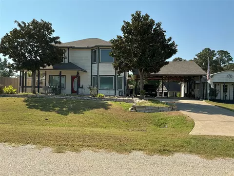 420 Coco Loop N, Point Blank, TX 77364 photo 1